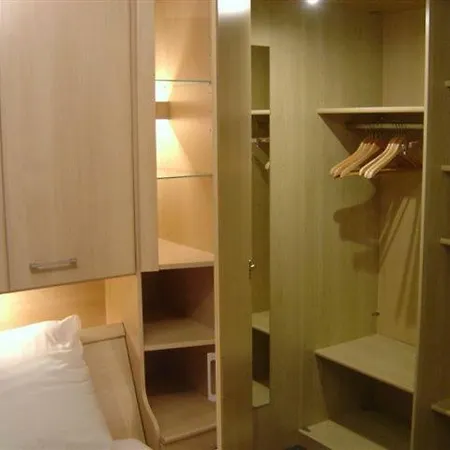 Panoramic View On Beach, Ships, Sea - Place To Be * Ostenda