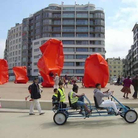 Panoramic View On Beach, Ships, Sea - Place To Be