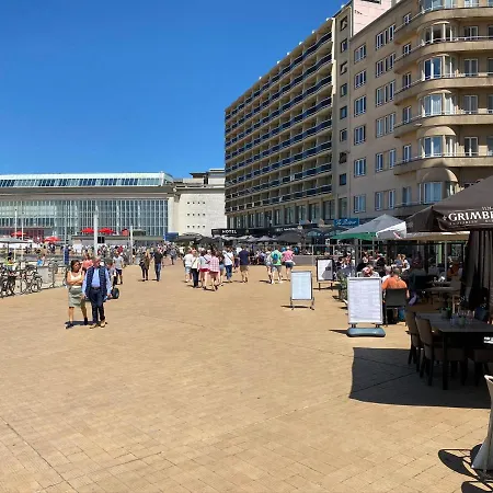 Panoramic View On Beach, Ships, Sea - Place To Be Apartamento Ostende