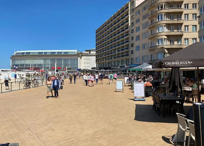 Panoramic View On Beach, Ships, Sea - Place To Be Appartement Oostende