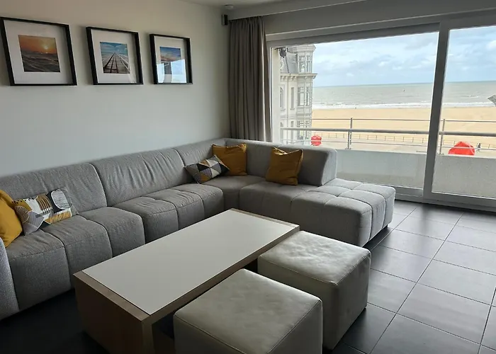 Panoramic View On Beach, Ships, Sea - Place To Be Appartement Oostende