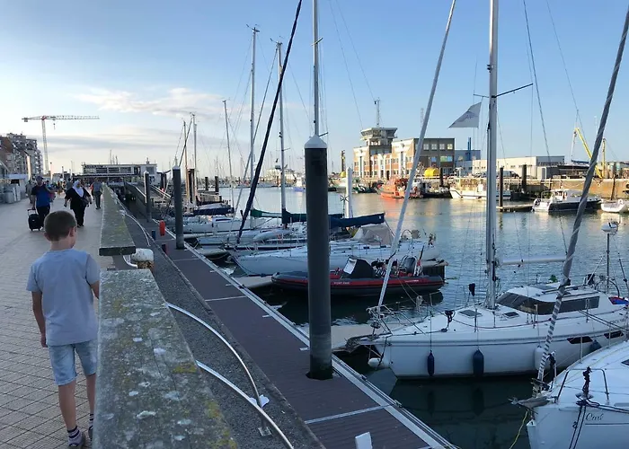 Panoramic View On Beach, Ships, Sea - Place To Be Appartement Oostende