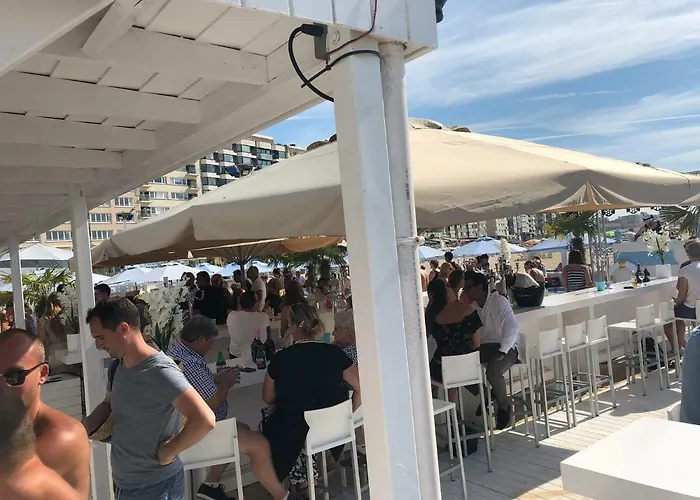 Appartement Panoramic View On Beach, Ships, Sea - Place To Be Oostende